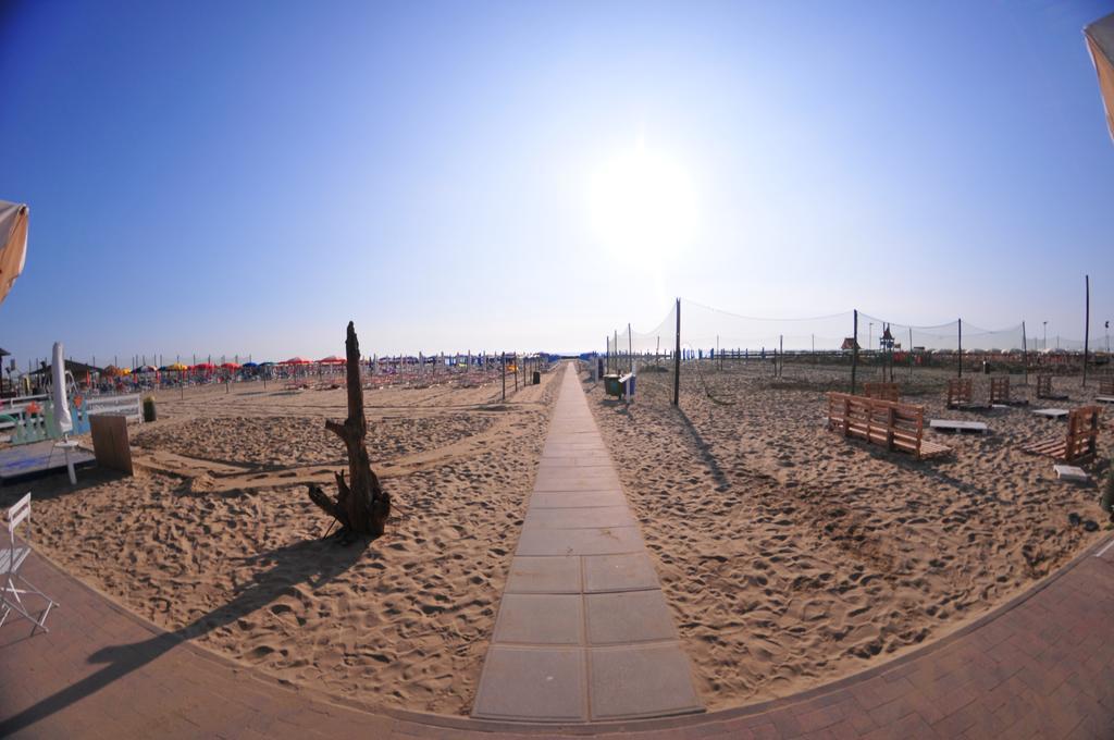 Hotel Antonella Lido di Classe Exterior foto